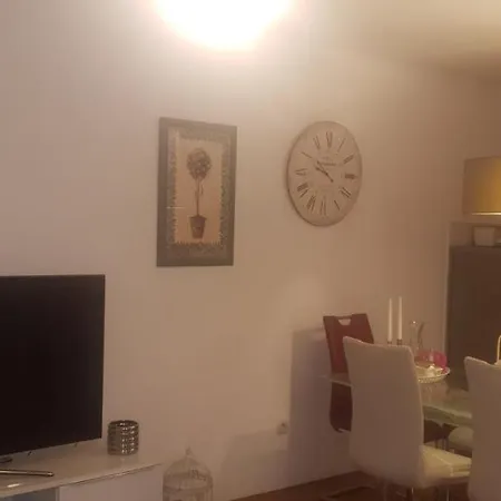 Apartment Alba *