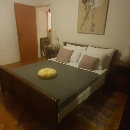 Apartment Alba *