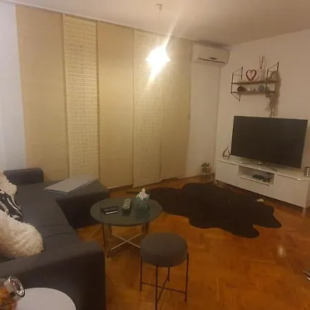 Alba *