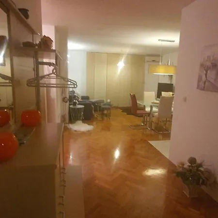 Apartment Alba Pula