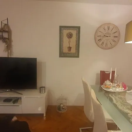 Alba Apartment